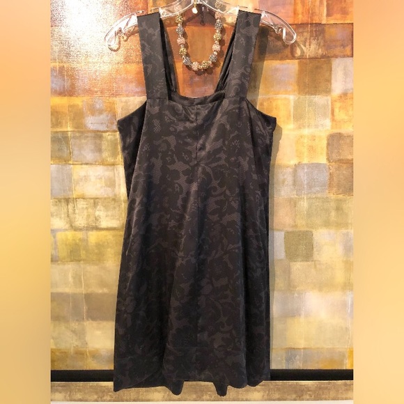 BANANA REPUBLIC Black & Gray Silk Sheath Dress NWT - Picture 2 of 8